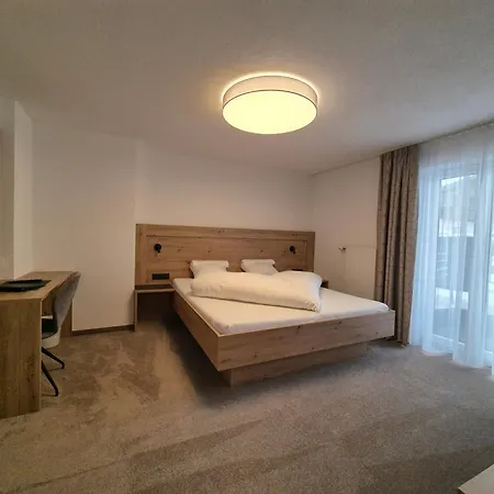 Gabl Guest house 3*