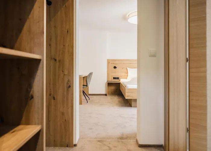 招待所 歌布宾馆 3*